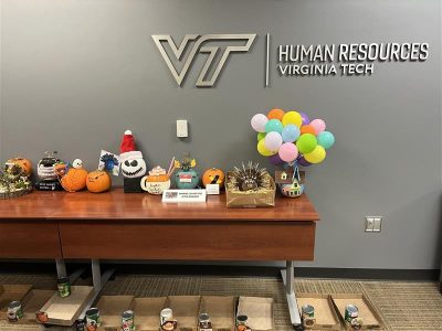 Human Resources pumpkin decorating contest