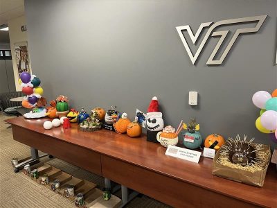 Human Resources pumpkin decorating contest